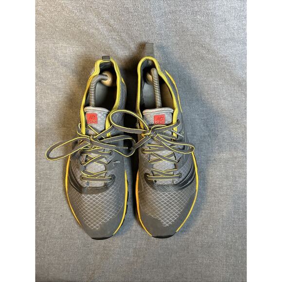 New Balance Minimus MT20BY2 Trail Running Shoes Mens 8 Grey Yellow Athletic - Picture 4 of 7